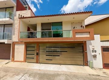 Casa de 4 habitaciones, Xalapa · Venta de Casa en Av Roma Fracc. Monte Magno Xalapa Veracruz