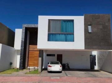 Casa · 4 Recámaras · 3 Estacionamientos · Casa en Residencial Las Misiones