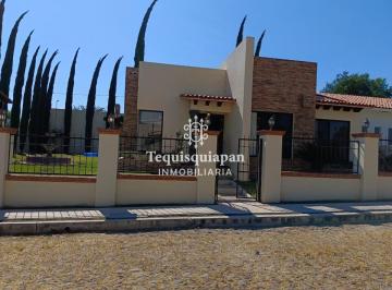 Casa de 3 habitaciones, Tequisquiapan · Casa en Venta en Residencial Haciendas de Tequisquiapan