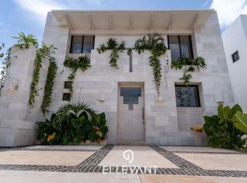 Casa en condominio de 4 habitaciones, Benito Juárez · Casa en Venta o Renta en Residencial Losantos