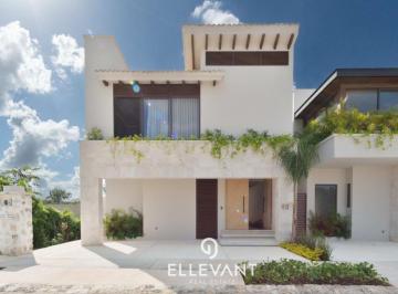 Casa en condominio de 3 habitaciones, Benito Juárez · Casa en Venta y Renta en Residencial Losantos