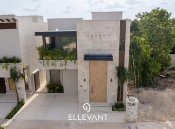 Casa en condominio de 3 habitaciones, Benito Juárez · Casa en Venta y Renta en Residencial Losantos