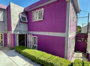 Casa de 4 habitaciones, Naucalpan de Juárez · Venta Casa Para Remodelar, Pimenteros, Cumbres de San Mateo