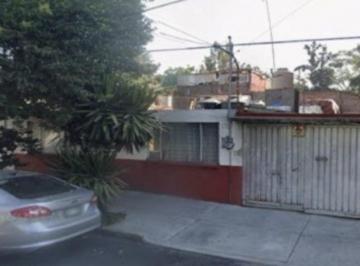 Casa · 980m² · 2 Recámaras · 1 Estacionamiento · Casa en Venta en Nativitas, Alcaldía Benito Juarez