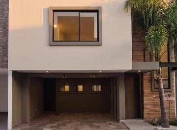 Casa de 3 habitaciones, Cuautlancingo · Casa en Venta Zona Plaza San Diego, Fracc Manzanilla