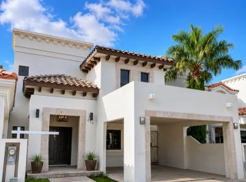 Casa de 3 habitaciones, Mexicali · Casa con 3 Recámaras en Venta, 220 m² de Terreno en Balboa Residencial