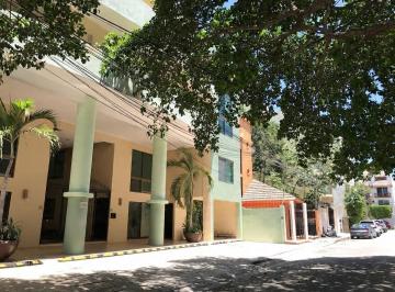 Departamento · 120m² · 2 Recámaras · 1 Estacionamiento · Departamento en Renta en Playa del Carmen | 2 Recámaras Amueblado Planta Baja – Condo Sun Paradise
