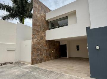 Casa en condominio · 209m² · 4 Recámaras · 2 Estacionamientos · Casa en La Querencia