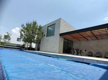 Casa · 220m² · 3 Recámaras · 2 Estacionamientos · Casa en Venta Condominio "El Anhelo" El Refugio Queretaro
