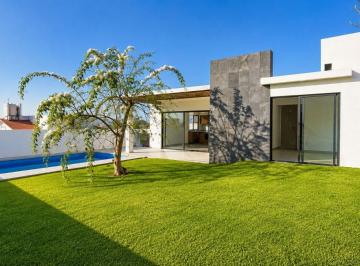 Casa de 3 habitaciones, Atlatlahucan · Casa Seminueva de Una Sola Planta en Lomas de Cocoyoc