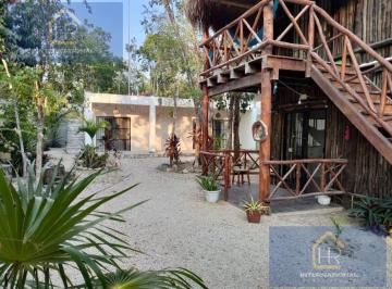 Casa · 135m² · 2 Recámaras · 1 Estacionamiento · Hermosa Casa en Venta en Tulum