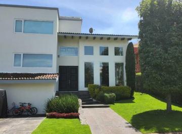 c600469f22555e17f690f8c8ebc0538831858e32752b2675ac052758556553db · Casa Venta en Club de Golf Los Encinos, Estado de Mexico