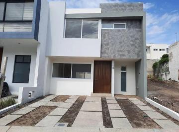 Casa · 134m² · 3 Recámaras · 2 Estacionamientos · Casa en Venta en Senderos de Monte Verde