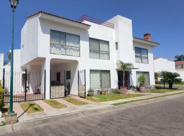 Casa de 3 habitaciones, Tlajomulco de Zúñiga · Casa Venta Nueva Galicia