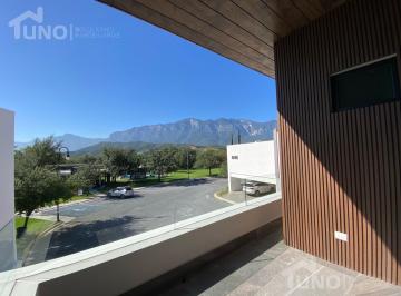 Casa · 500m² · 3 Recámaras · 4 Estacionamientos · Casa en Venta en Col Granadas, Carretera Nacional, Monterrey