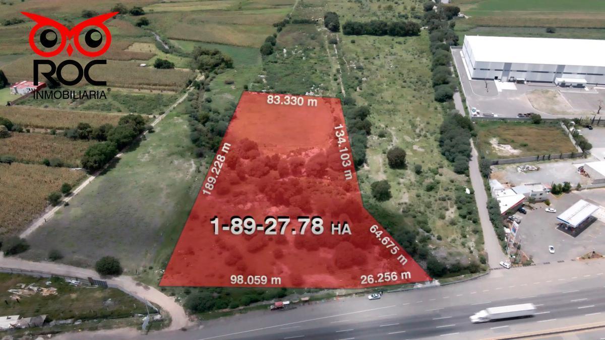 Opportunity: Commercial Land for Sale Adjacent to Highway, Located on the Highway to San Luis Potosí – Qu