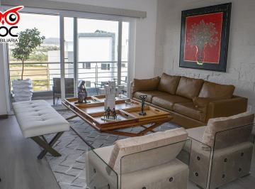 Departamento · 318m² · 3 Recámaras · 3 Estacionamientos · Penthouse de Lujo Amueblado en Venta, en Juriquilla, Queretaro.