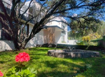 Casa · 1000m² · 3 Recámaras · 2 Estacionamientos · Casa en Venta de 4 Recamaras con Alberca en Vista Real Queretaro Seguridad 24 Horas