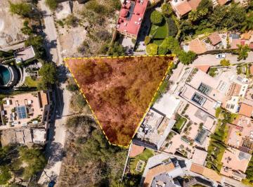 Terreno / Lote · 1600m² · Terreno en Venta en Centro San Miguel de Allende Guanajuato