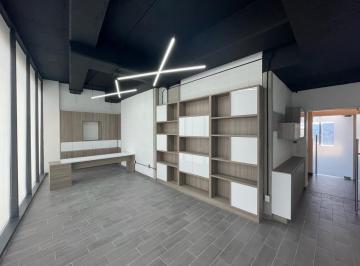 Oficina · 32m² · 1 Estacionamiento · Oficina en Renta Level