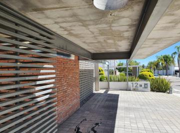 Casa en condominio · 443m² · 3 Recámaras · 3 Estacionamientos · Casa de Una Planta en Venta en Privada Doble Seguridad en Balcones de Juriquilla Qro