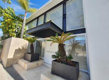 Casa en condominio · 623m² · 3 Recámaras · 5 Estacionamientos · Casa en Condominio en Fraccionamiento Villas del Mesón