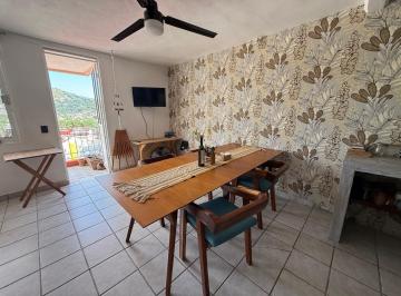 Departamento · 60m² · 2 Recámaras · Departamento Céntrico, Acogedor y con Vista Al Mar, Zihuatanejo