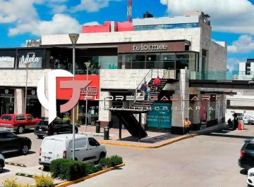 Local comercial · 92m² · Local en Renta en Plaza Emporium Al Norte de La Ciudad de Aguascalientes