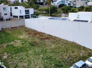 Terreno / Lote , León · Terreno Plano en Venta en Lomas de Gran Jardín a Menos de 100 m de Amenidades