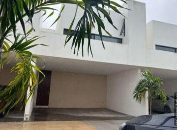 Casa en condominio de 2 habitaciones, Mérida · Venta Townhouse en Condominio 2 Recámaras Semiequipado Entrega Inmediata Temozón Norte