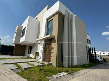 Casa en condominio de 5 habitaciones, Zapopan · Casa Nueva Venta - Precio Preventa en Esquina Coto Frente a Metropolitano