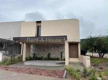 Casa de 4 habitaciones, Querétaro · Venta de Casa en Altozano.