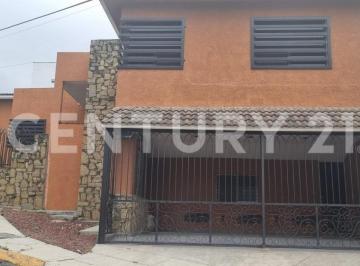 Casa · 590m² · 3 Recámaras · 1 Estacionamiento · Casa en Renta en Col. Cumbres 5 Sector en Monterrey