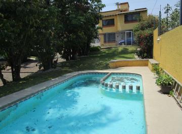 Casa en condominio de 2 habitaciones, Cuernavaca · Casa con 193 m² de Terreno, 2 Recámaras en Venta en Lomas de Cortes