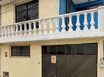 Casa de 3 habitaciones, Tlalnepantla de Baz · Casa en Venta en Uh Adolfo López Mateos, a Minutos de Gustavo Baz y Periférico en Calle Tranquila