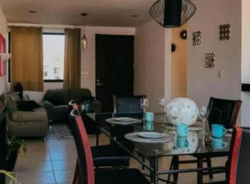Casa · 60m² · 2 Recámaras · 1 Estacionamiento · Casa Dr. Luis Farah Villa de Los Belenes Zapopan!