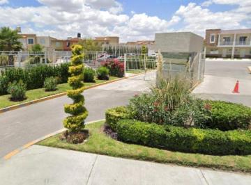 Casa · 80m² · 2 Recámaras · 1 Estacionamiento · Casa Privada Adige Real de Verona Ojo de Agua Edo. Mex.!