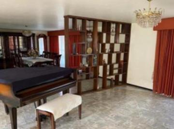 Casa · 330m² · 4 Recámaras · 2 Estacionamientos · Casa en Andres Henestrosa Las Aguilas Alvaro Obregon!