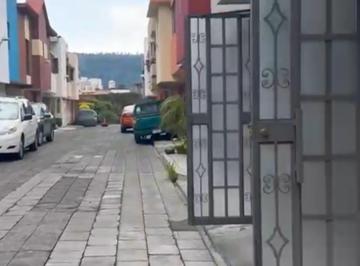 Casa de 4 habitaciones Venta MN 3,650,000 · En Venta 2 Departamentos Juntos en Condominio Ideal Para Inversión en Chapultepec Sur