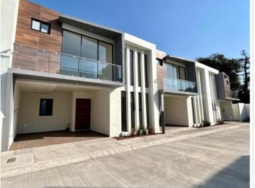 Terreno / Lote · 191m² · 3 Recámaras · 2 Estacionamientos · Condominio Nuevo en Venta de Solo 13 Casas