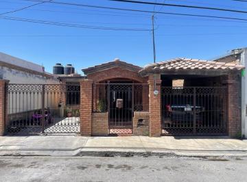 Casa de 3 habitaciones, Saltillo · Bonita Casa en Venta Provivienda