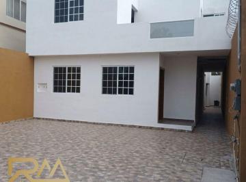 Casa · 168m² · 3 Recámaras · 1 Estacionamiento · Casa en Felipe Carrillo Puerto