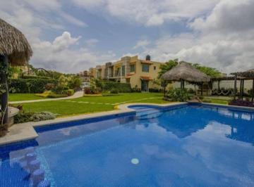 Casa en condominio de 3 habitaciones, Jiutepec · Venta de Casa en Jiutepec Morelos, Vigilancia, Condominio, Alberca.