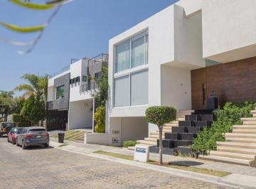 fcea66b51103960eedf4ff030fbf32eaa054dbbd08196121ece2f1a8a0ecd378 · Casa en Venta en Lomas de Angelopolis 10 - 10 - 10