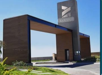 Terreno / Lote · 213m² · Terreno en Venta en Juriquilla - (4)