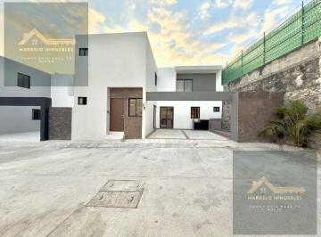 Casa · 152m² · 3 Recámaras · 2 Estacionamientos · Casa en Venta con Recamara en Planta Baja en Lomas Residencial, Riviera Veracruzana, Alvarado, Verac