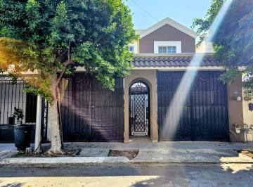 Casa de 3 habitaciones, Apodaca · Casa Amueblada en Renta Residencial Las Palmas Apodaca N. L