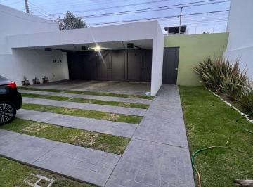 c8ff227113bcaf7db64e6876d1b76c85bf617a8ef8f4c7d4772f058745c73c85 · Departamento en Venta Lomas 3ra Seccion