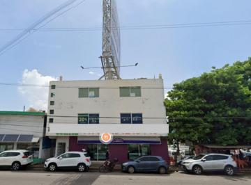 Local comercial , Veracruz · ¡Renta de Local en Planta Alta Sobre Av Díaz Mirón!