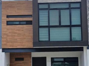 Casa de 4 habitaciones, Zapopan · Se Vende Casa en Vitana Residencial